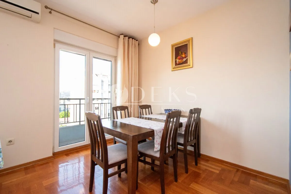 Izdavanje, trosoban stan, 103m², Zabjelo, Podgorica