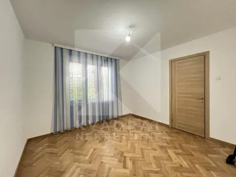 Rent, two bedroom apartment, 80m², Gintaš, Podgorica - image 6
