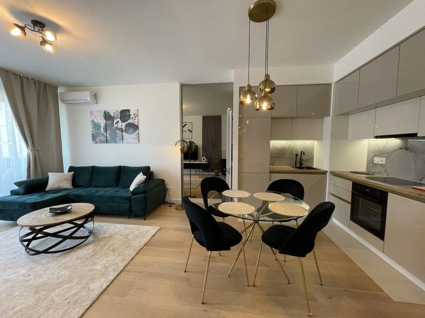 Rent, two bedroom apartment, 54m², Savski Venac, Beograd