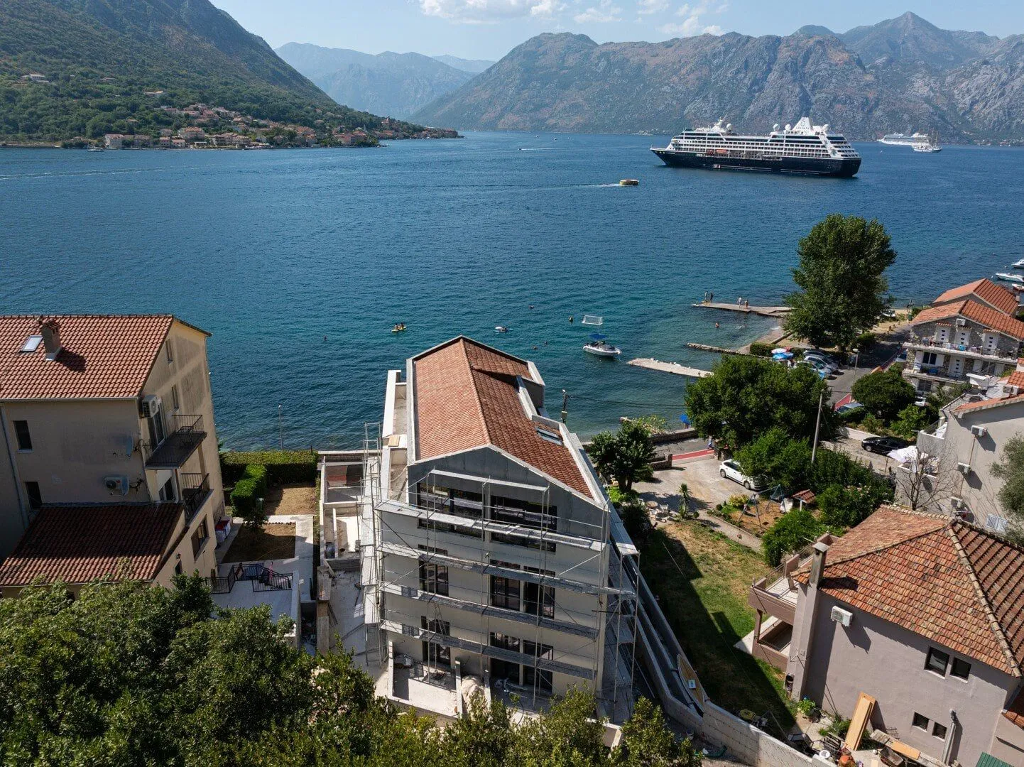 Sale, three bedroom apartment, 121m², Kotor, Crna Gora