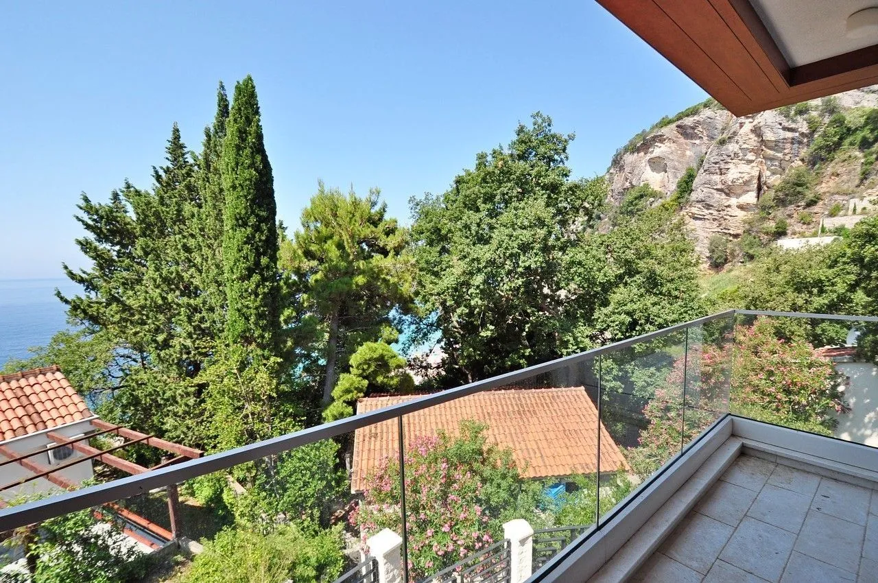 Sale, house, 258m², Reževići, Budva