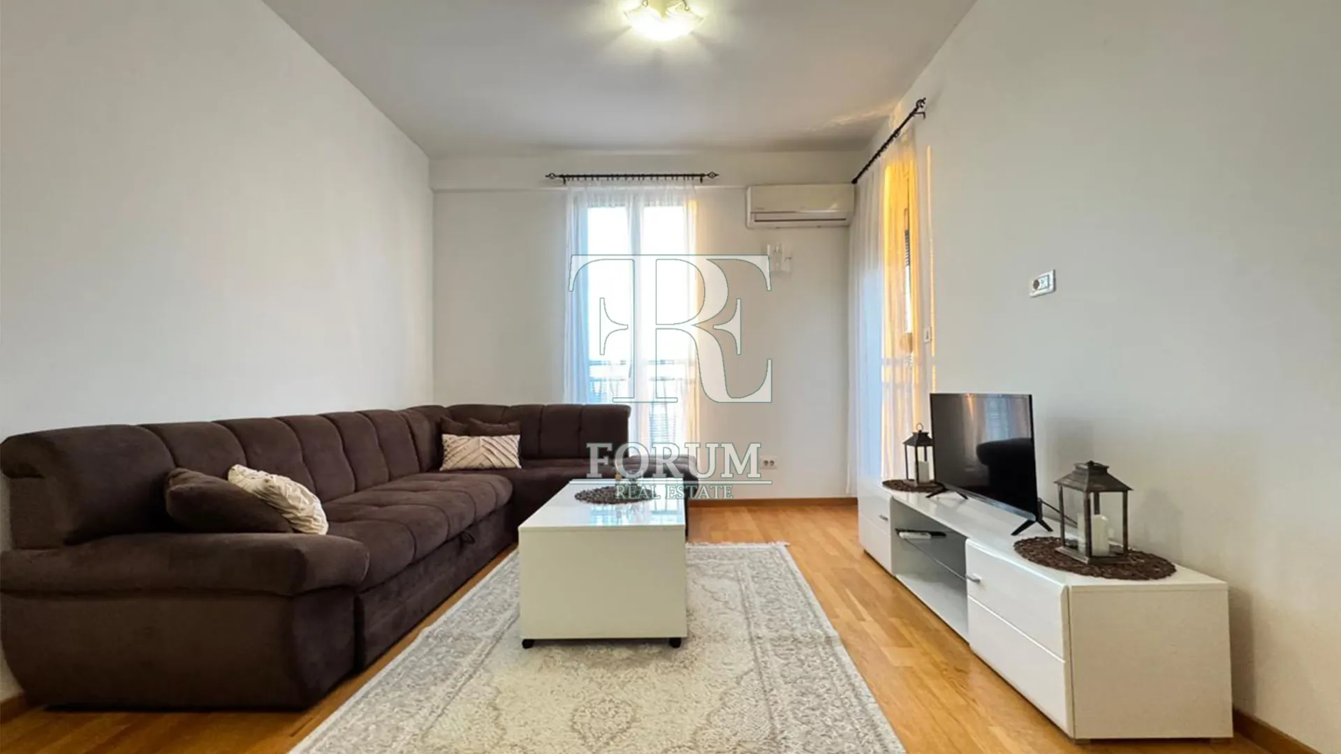 Rent, one bedroom apartment, 50m², Stari Aerodrom, Podgorica