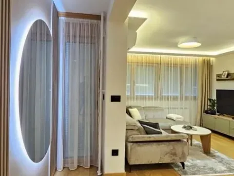 Rent, two bedroom apartment, 45m², Bulevar Oslobodjenja, Novi Sad Sve Podlokacije - image 6