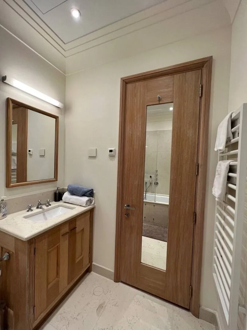 Prodaja, dvosoban stan, 131m², Porto Montenegro, Tivat