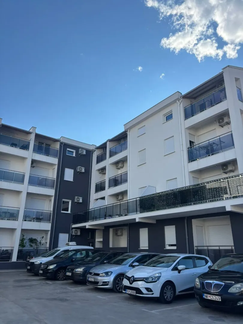 Rent, studio apartment, 30m², Zagorič, Podgorica