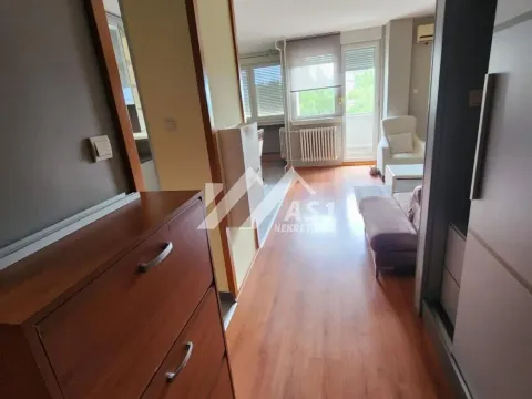 Izdavanje, trosoban stan, 70m², Liman 2, Novi Sad Sve Podlokacije - image 9