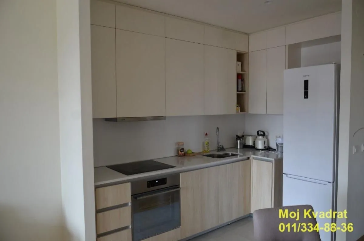 Sale, three bedroom apartment, 82m², Savski Venac, Beograd