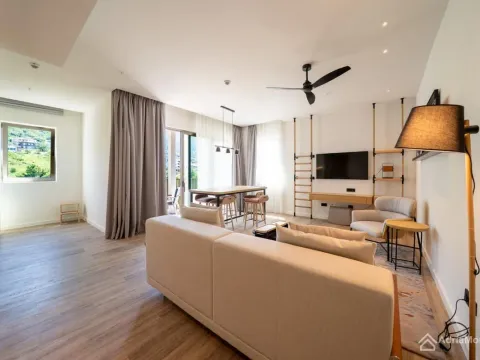 Sale, two bedroom apartment, 91m², Porto Montenegro, Tivat - image 5