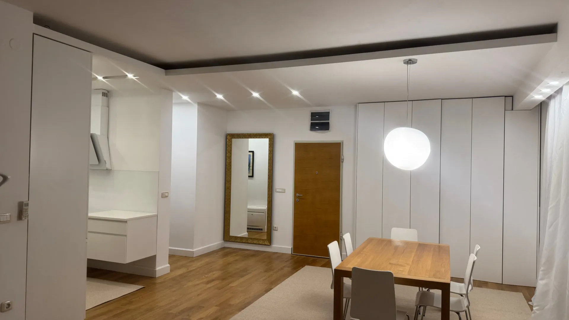 Rent, two bedroom apartment, 108m², Centar, Budva
