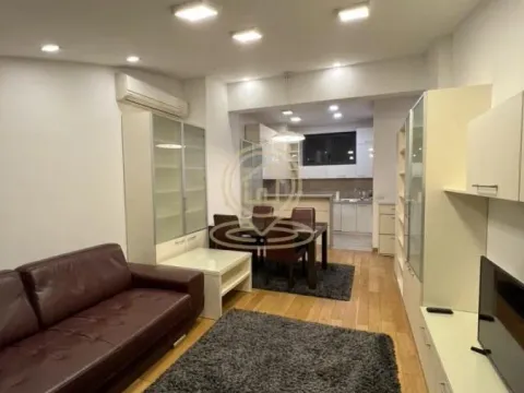 Izdavanje, trosoban stan, 87m², Palilula Sve Podlokacije, Beograd - image 1