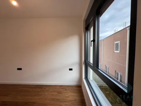 Prodaja, dvosoban stan, 63m², Tološi, Podgorica - image 5