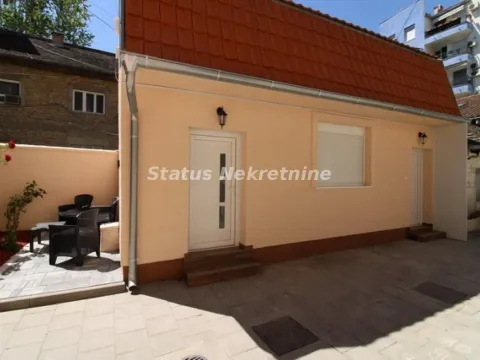 Prodaja, garsonjera, 22m², Centar, Novi Sad - image 14