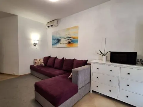 Sale, two bedroom apartment, 60m², Petrovac, Budva - image 7