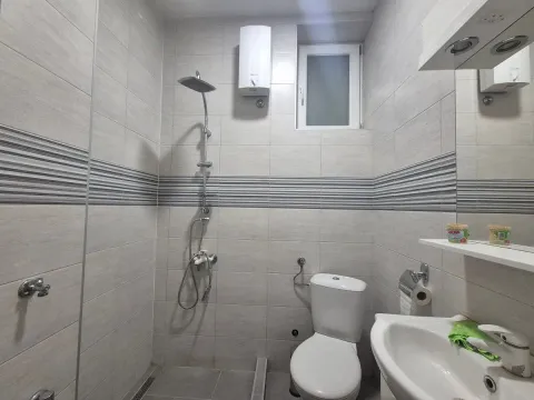 Izdavanje, poslovni prostor, 52m², Stari Grad, Beograd - image 7