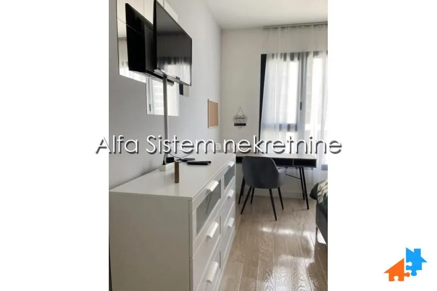 Rent, two bedroom apartment, 63m², Savski Venac, Beograd