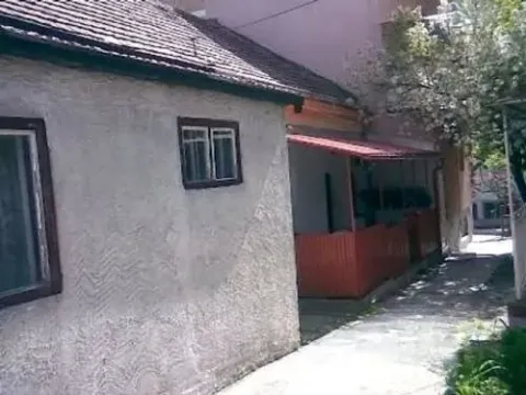 Prodaja, kuća, 45m², Cvetkova Pijaca, Zvezdara Sve Podlokacije - image 3