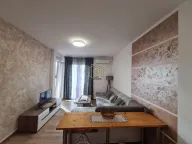 Izdavanje, dvosoban stan, 70m², Momišići, Podgorica - image 4