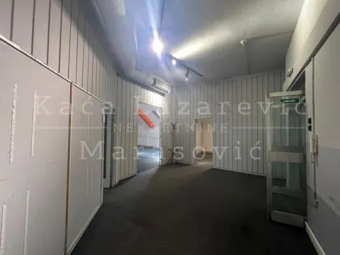 Sale, office space, 310m², Stari Grad, Beograd - image 12