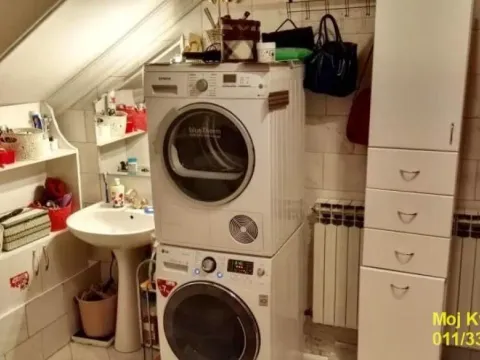 Prodaja, četvorosoban stan, 142m², Zemun Centar, Zemun Sve Podlokacije - image 15