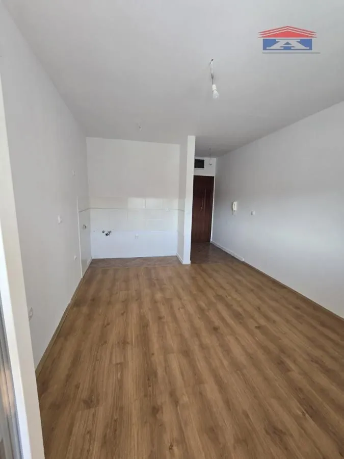 Rent, four bedroom apartment, 78m², Centar, Novi Sad