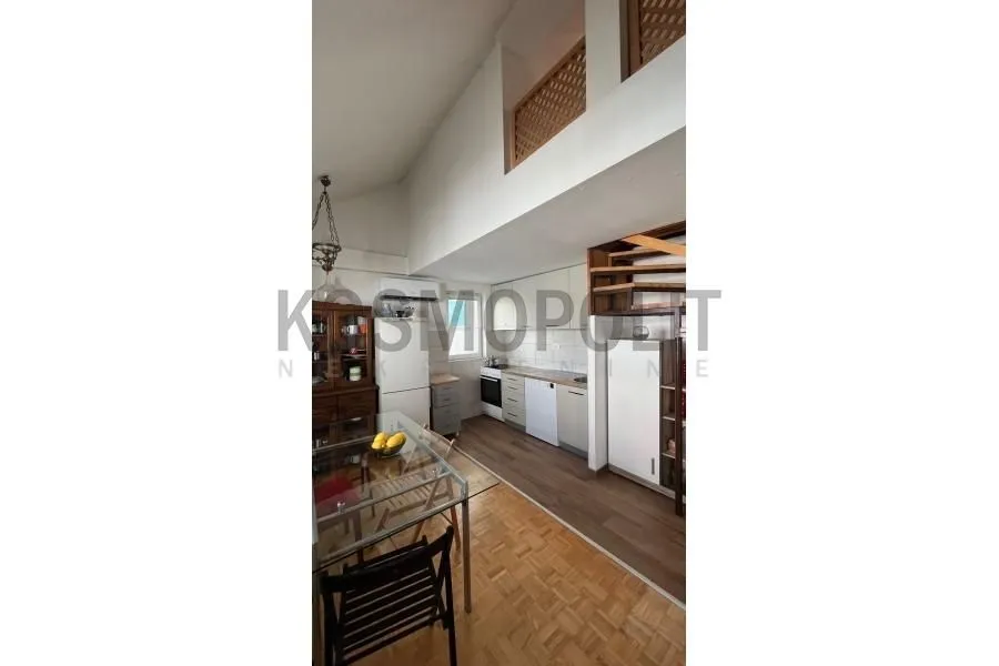 Prodaja, trosoban stan, 58m², Lion, Zvezdara Sve Podlokacije