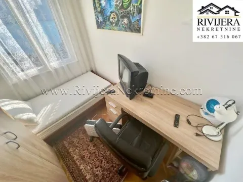 Sale, two bedroom apartment, 70m², Herceg Novi, Crna Gora - image 5