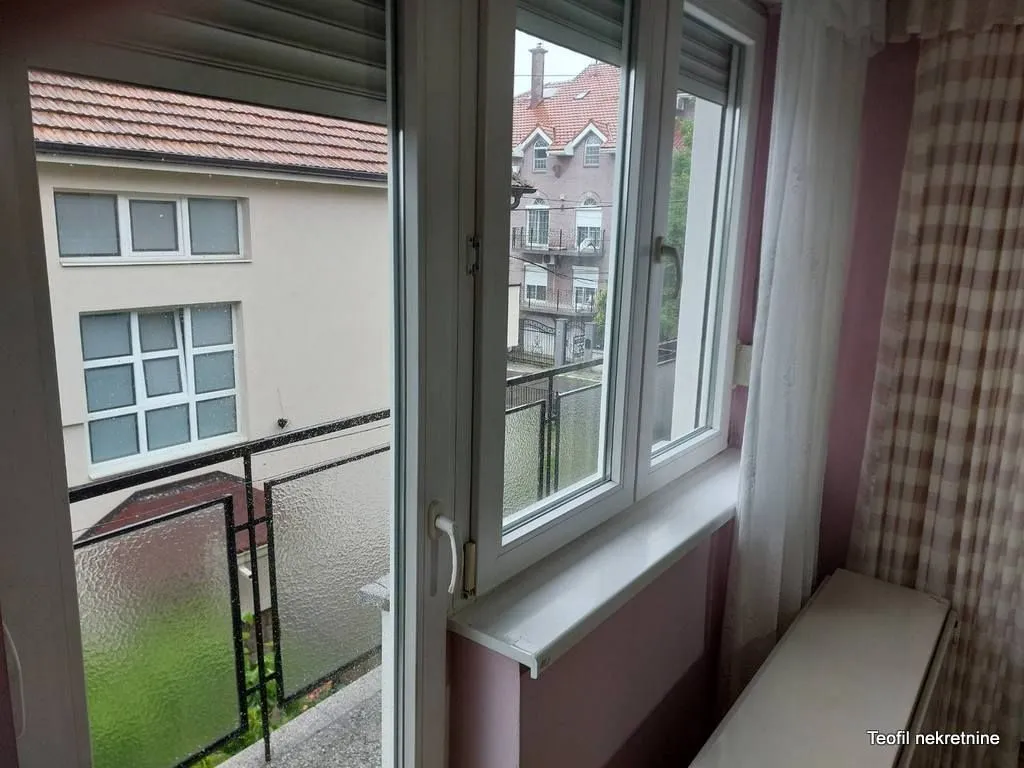 Izdavanje, dvosoban stan, 60m², Ivanjica, Srbija