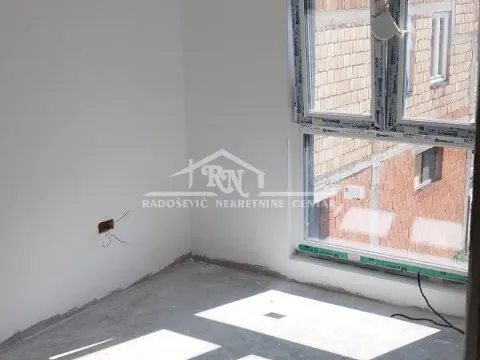 Prodaja, trosoban stan, 73m², Batajnica, Beograd - image 3