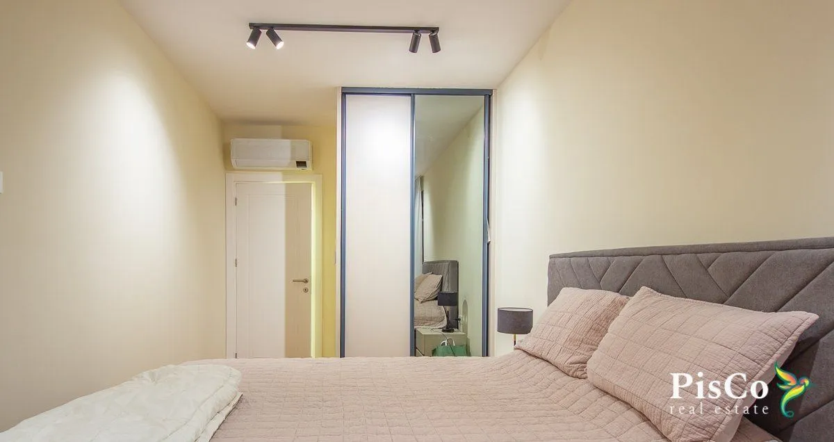 Prodaja, dvosoban stan, 70m², Centar, Podgorica