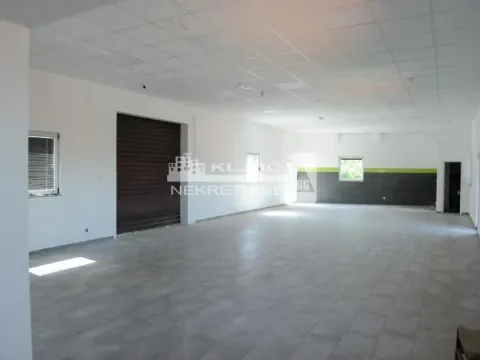 Izdavanje, poslovni prostor, 200m², Boleč, Grocka - image 5