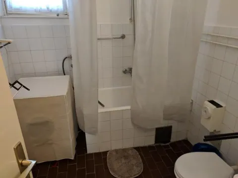 Izdavanje, četvorosoban stan, 95m², Palilula, Niš - image 17