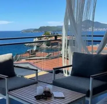 Prodaja, dvosoban stan, 141m², Budva, Crna Gora - image 1