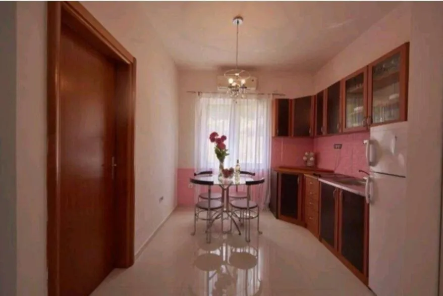 Sale, two bedroom apartment, 62m², Stoliv, Kotor