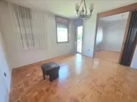 Prodaja, dvosoban stan, 87m², Stari Aerodrom, Podgorica - image 1