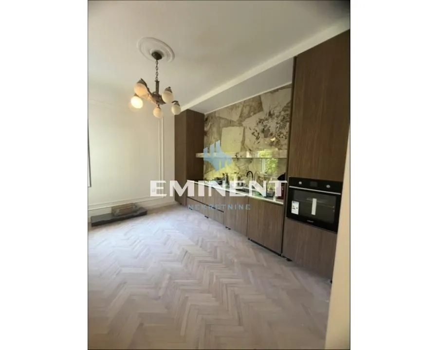 Rent, four bedroom apartment, 85m², Slavija, Vračar Sve Podlokacije