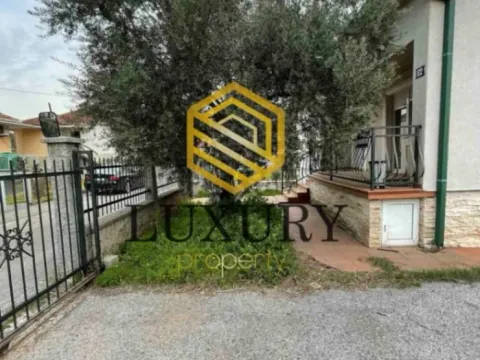 Prodaja, kuća, 230m², Blok 5, Podgorica - image 5