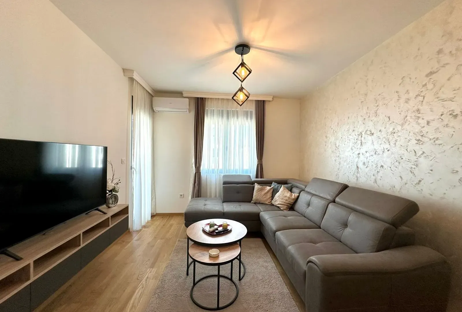Prodaja, jednosoban stan, 47m², City Kvart, Podgorica