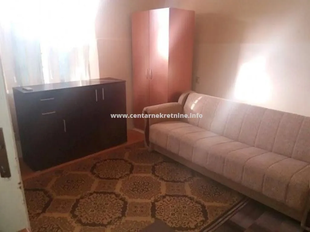 Prodaja, kuća, 48m², Stara Varoš, Podgorica