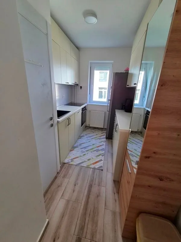 Sale, three bedroom apartment, 60m², Palilula Sve Podlokacije, Beograd