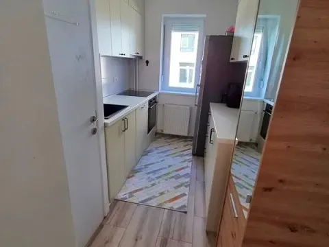 Sale, three bedroom apartment, 60m², Palilula Sve Podlokacije, Beograd - image 5