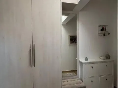 Prodaja, dvosoban stan, 67m², Centar, Podgorica - image 10