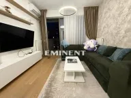 Izdavanje, stan, 67m², Savski Venac, Beograd - image 1