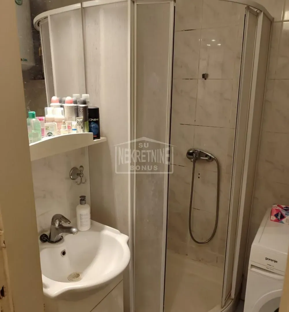Sale, four bedroom apartment, 79m², Radijalac, Subotica