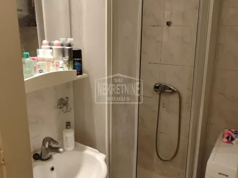 Prodaja, četvorosoban stan, 79m², Radijalac, Subotica - image 9