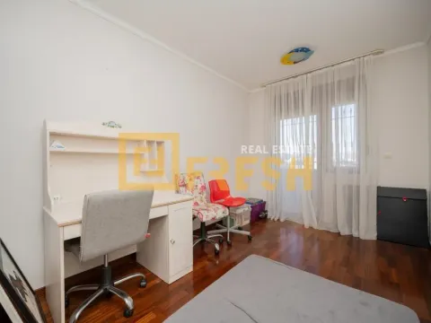 Prodaja, trosoban stan, 127m², Preko Morače, Podgorica - image 15