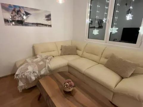 Prodaja, kuća, 175m², Šušanj, Bar - image 2