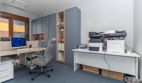 Sale, office space, 156m², Preko Morače, Podgorica - image 9