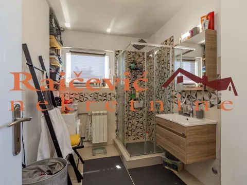 Prodaja, kuća, 220m², Rušanj, Beograd - image 14