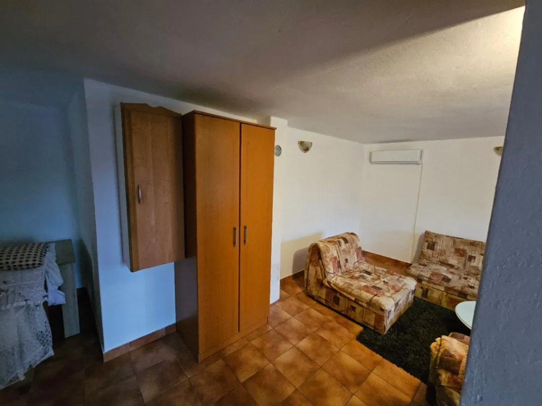 Izdavanje, kuća, 40m², Polje, Bar