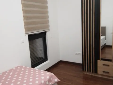 Prodaja, stan, 192m², Tivat, Crna Gora - image 2